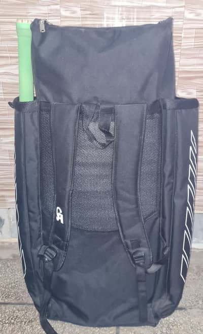 a ca original hard ball  kit with 10 10 condition all black kit