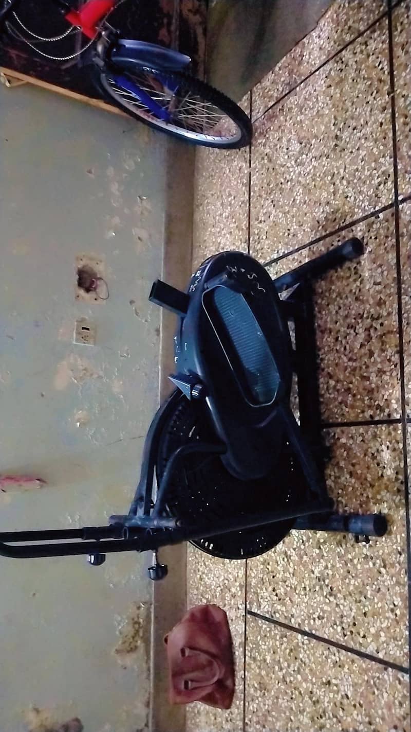 treadmill machine 4