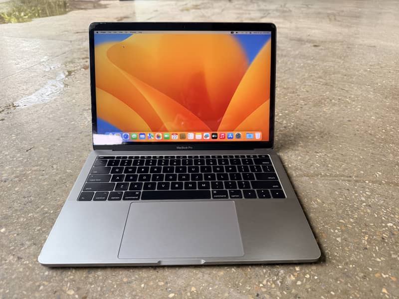MacBook Pro 2017 1