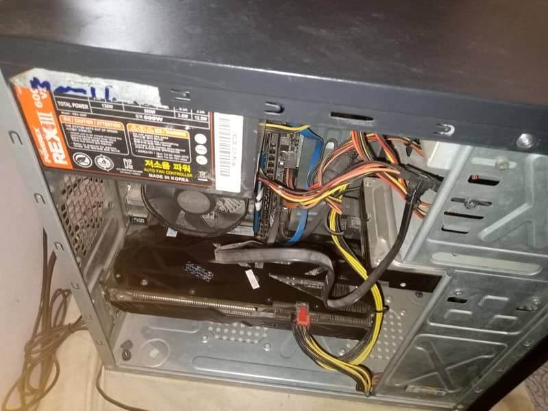 INTEL GAMING PC condition 10/10 2