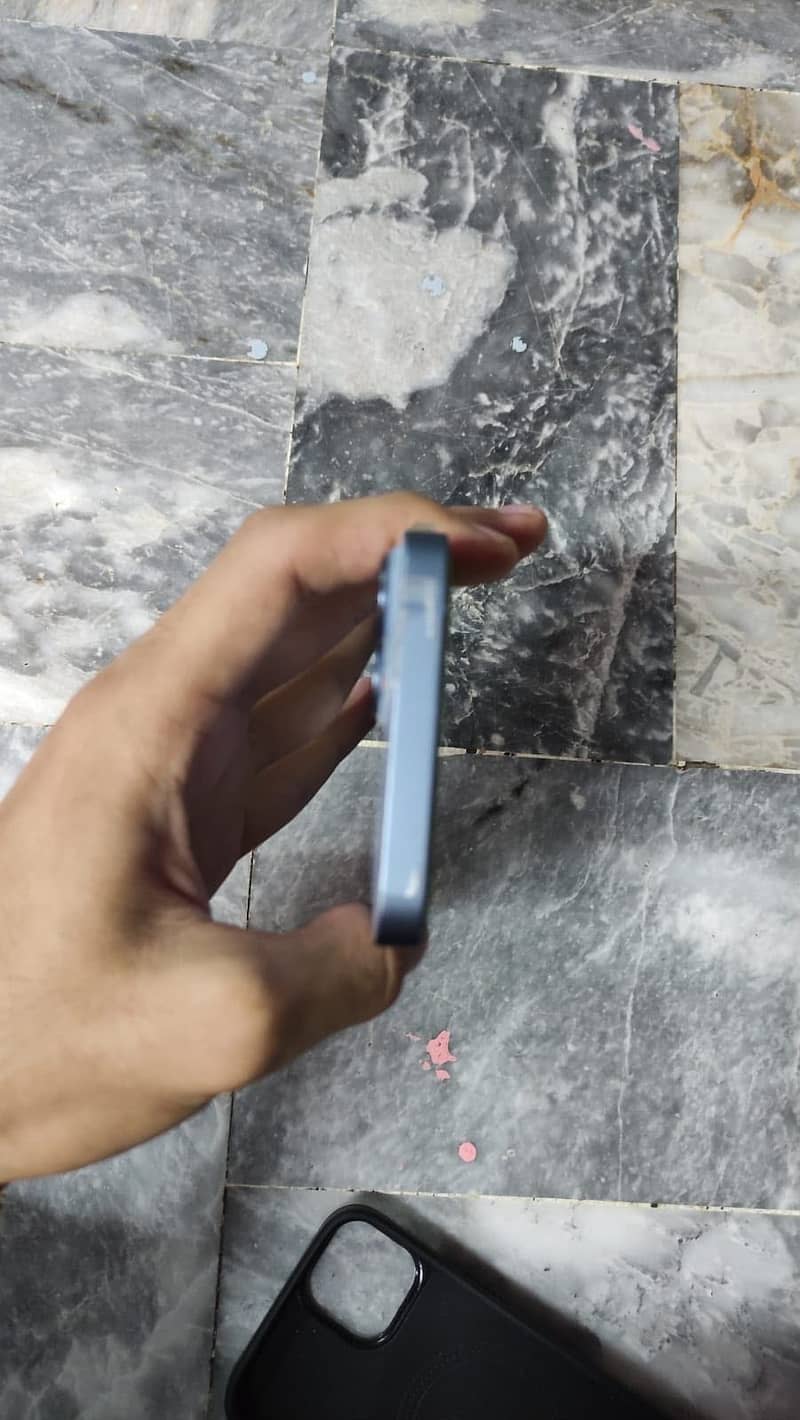 Apple iPhone 14 1