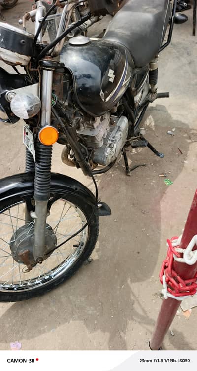 Suzuki Gs 150