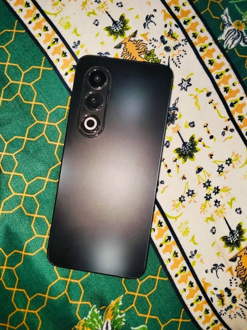 Itel S25 1