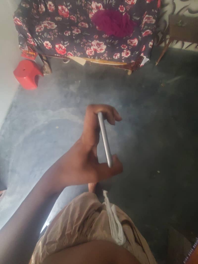 Apple iPhone 6 Plus 4