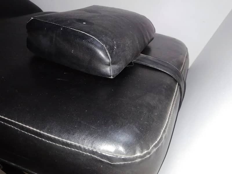 Facial Beds for Saloon 1