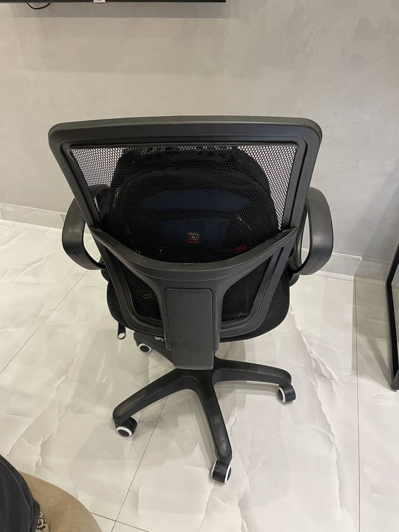 study chair 1
