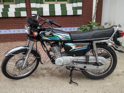 Honda CG 125 2023 Black Lush