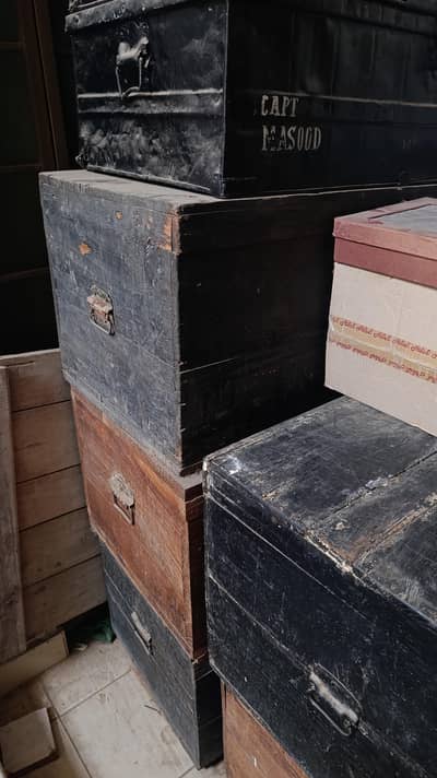 Wooden Trunk | Baksa | Peti (3x)