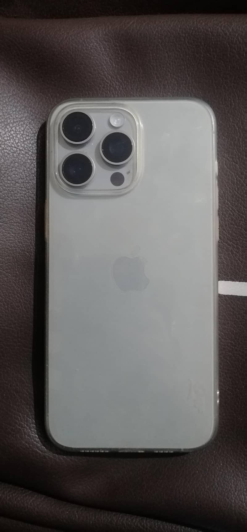 iPhone 15 Pro Max 0