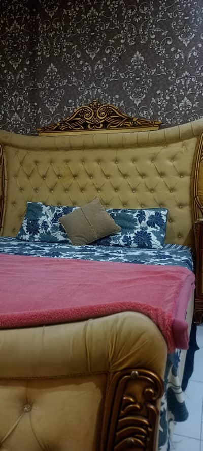 King bed