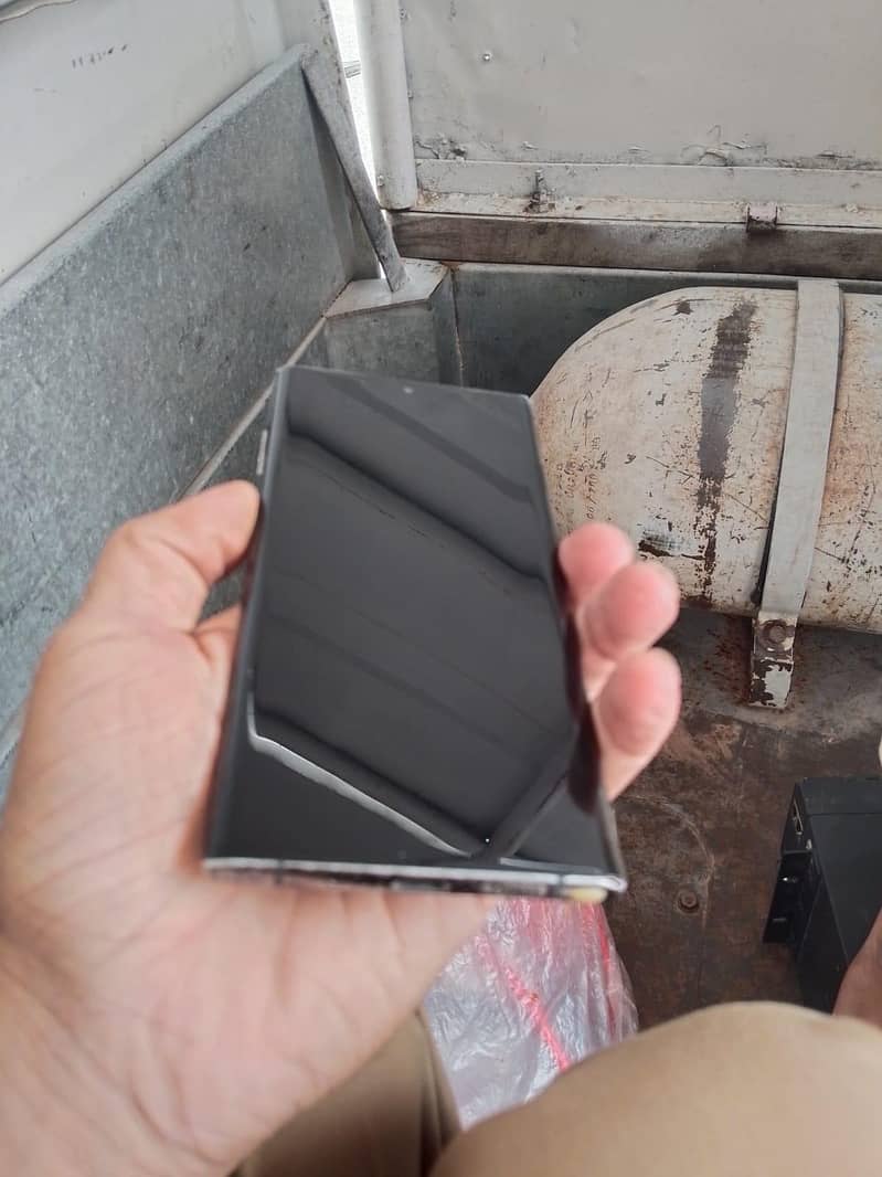 Samsung Mobile Note 10 Plus 2