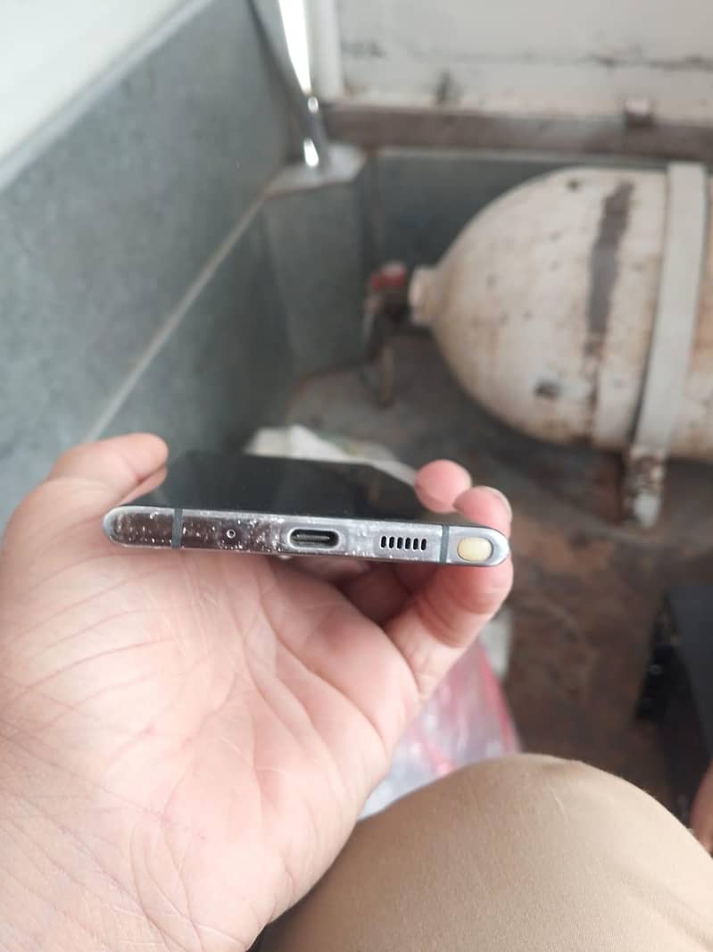 Samsung Mobile Note 10 Plus 3