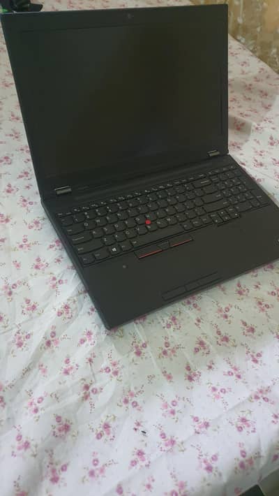 lenovo p51 i7 xeon | 4gb graphic card