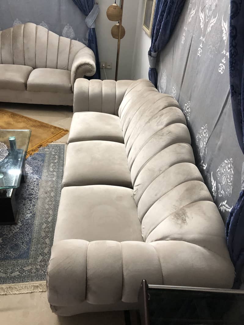 Sofa set he 7 seeter 1