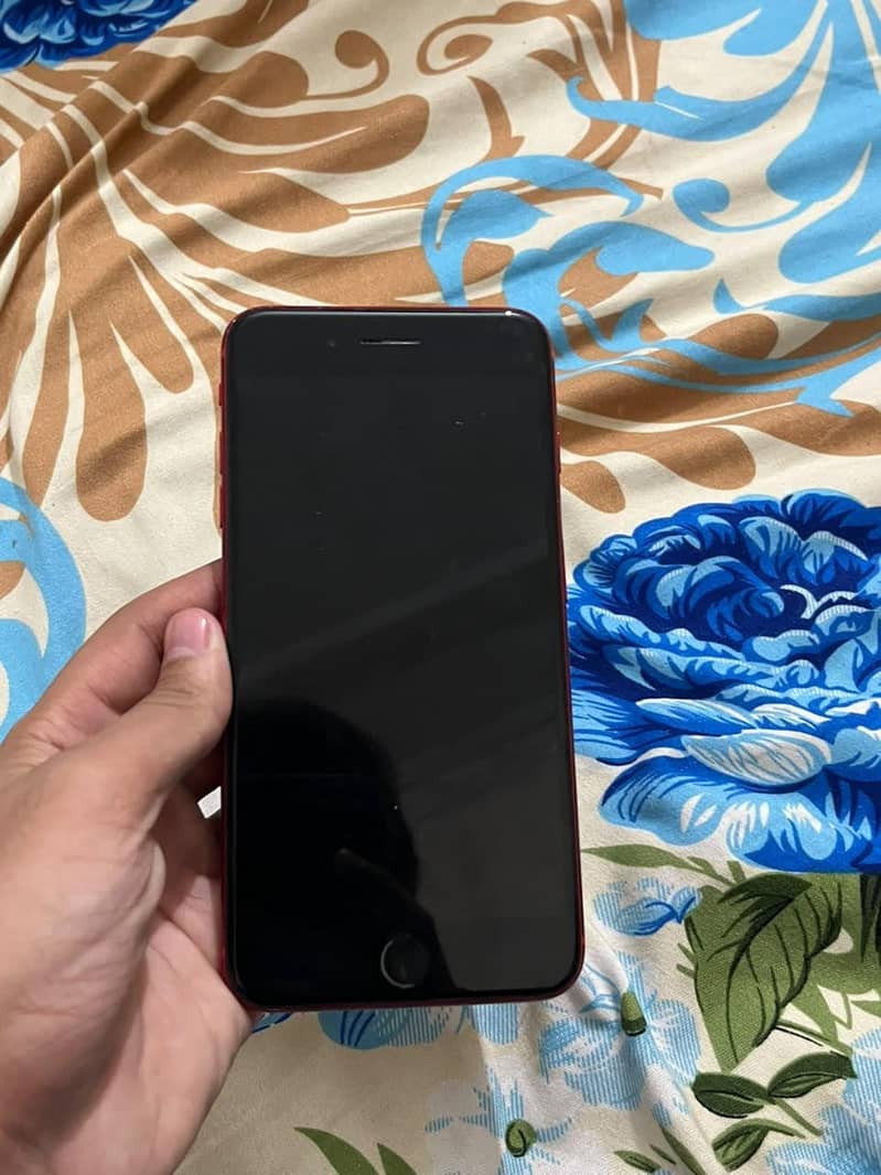 Apple iPhone 8 Plus 7