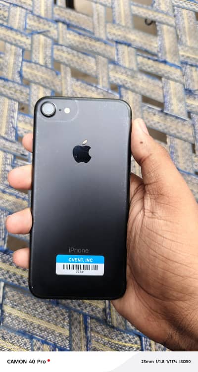Apple iPhone 7