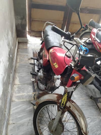 Honda 70 cc 2004 7t 70t