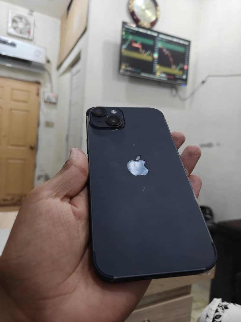 Apple iPhone 14 plus 0