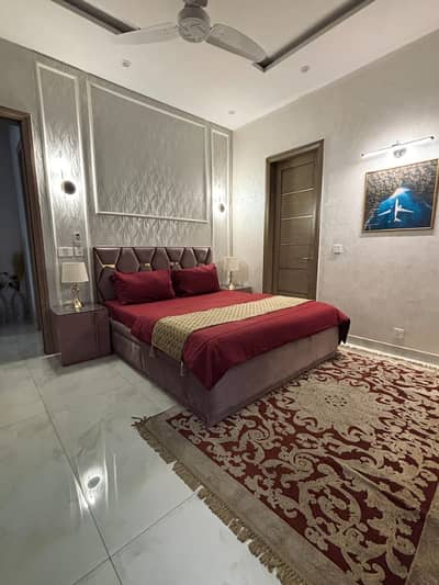 1 Bedroom Luxury Furnished Apartment is Available for Rent in Bahria Town Lahore