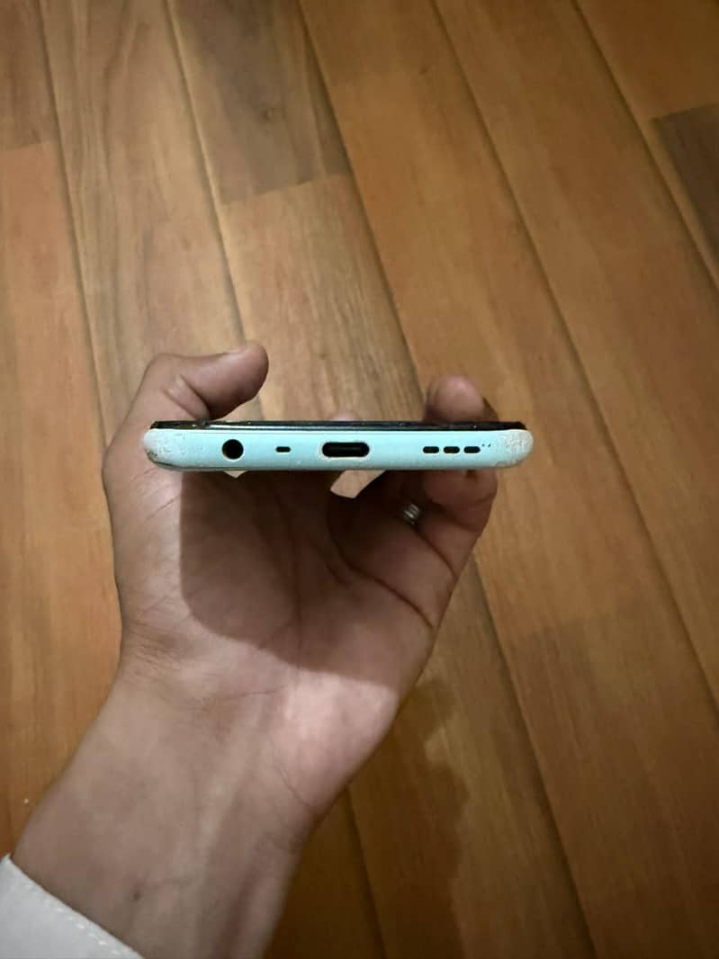 OPPO A52 3