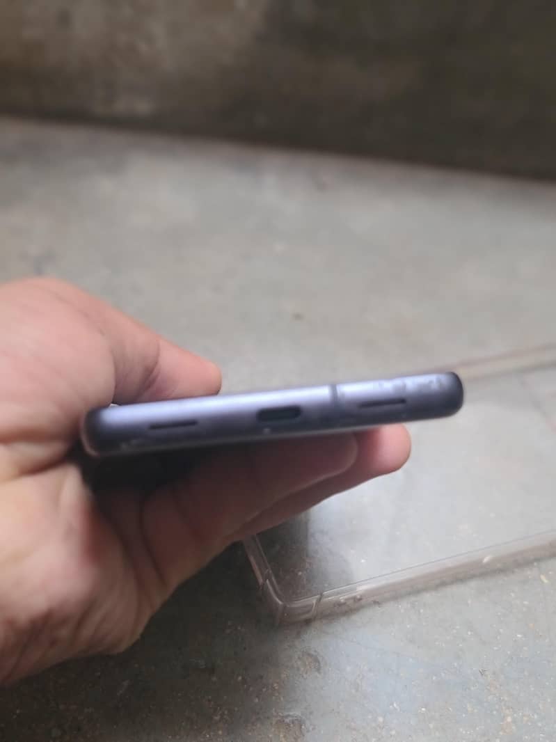 Google Pixel 7a 4