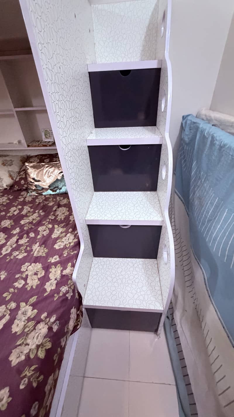 bunk bed dressing and computer table 4