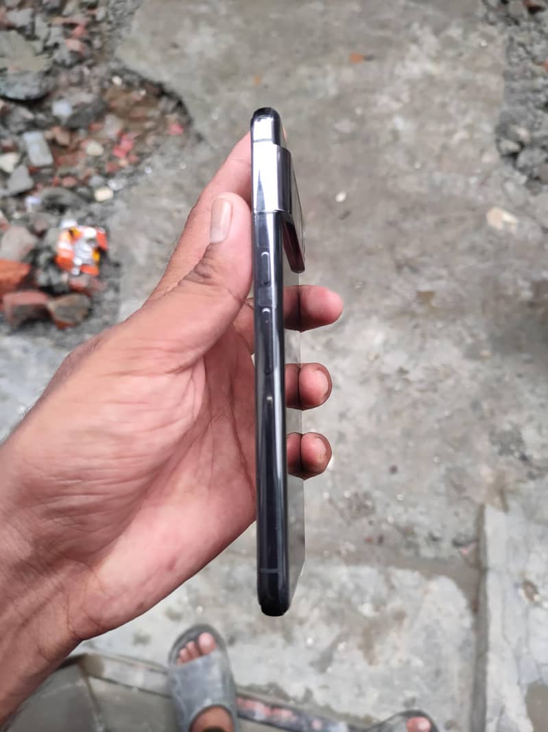 Google Pixel 8 Pro 4