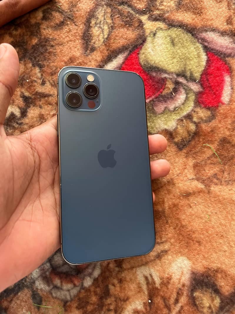 Apple iPhone 12 Pro. EEXCHANGE POSSIBLE 0