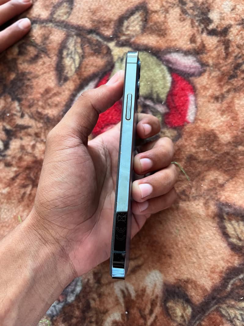 Apple iPhone 12 Pro. EEXCHANGE POSSIBLE 4