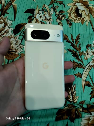Google Pixel 8