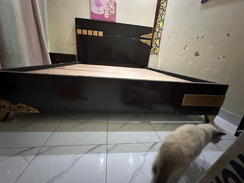 king size bed 3