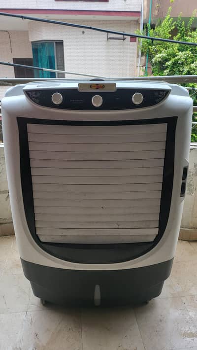 Air Cooler with 6 gel bottles 10/10