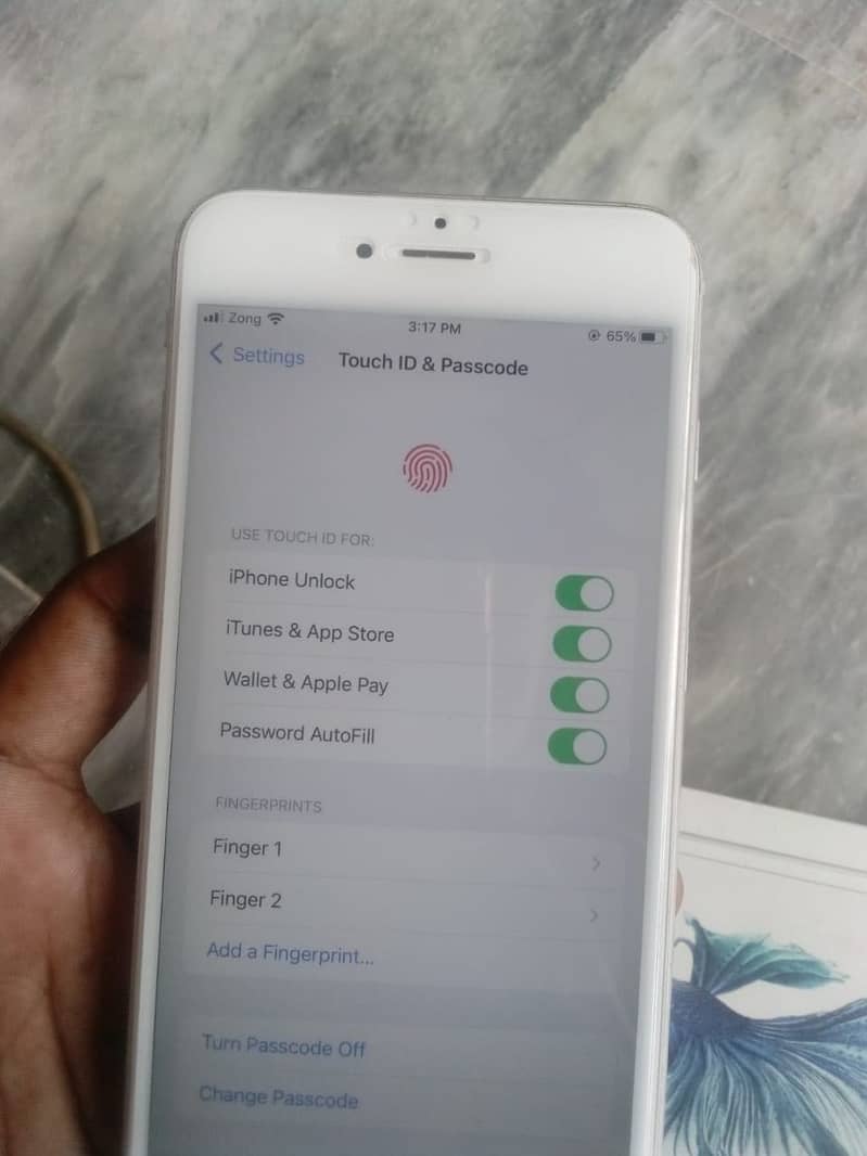 Apple iPhone 6S Plus 1