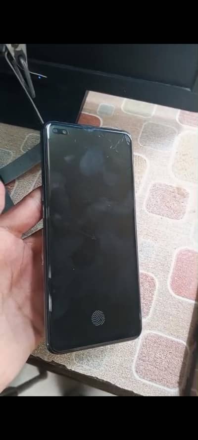 OPPO F17 Pro