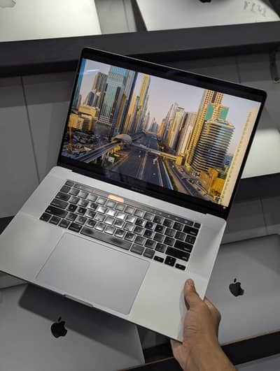 MacBook Pro 16" 2019 | i9 | 32GB | 512GB 