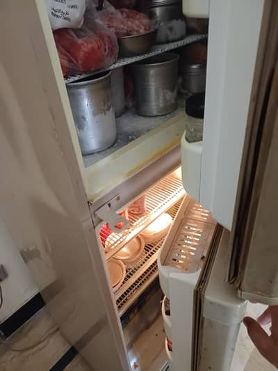 FRIDGE FOR SALE IN LAHORE EME