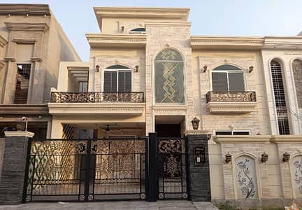 Prime Location 10 Marla House In Stunning Citi Housing Society Is Available For sale