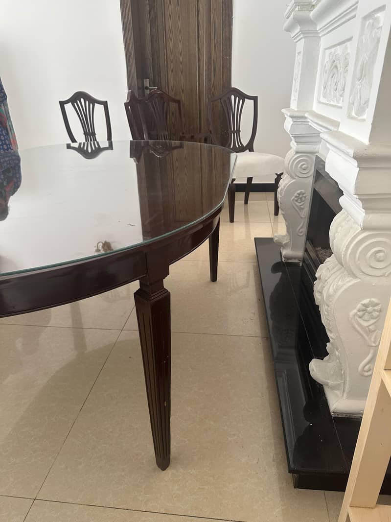 Dining Table and Chairs 5