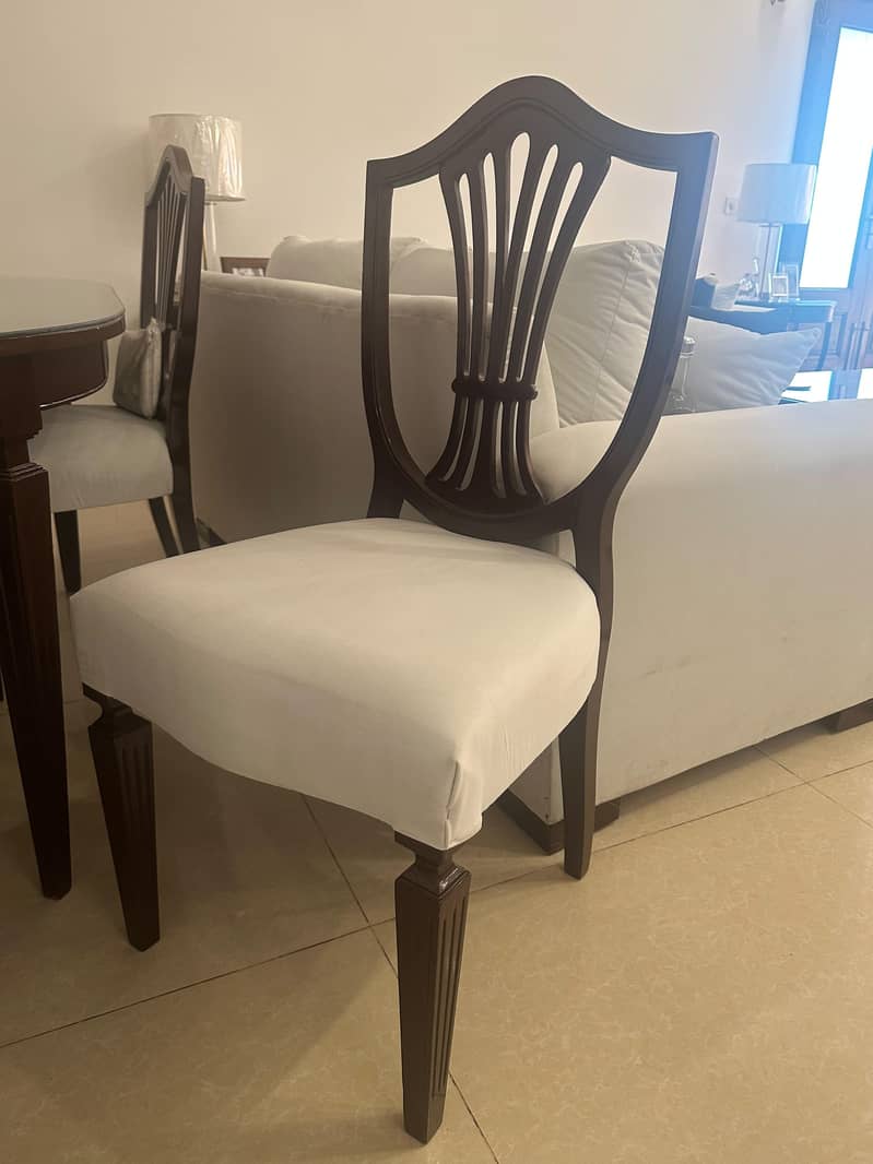 Dining Table and Chairs 15