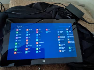surface window tablet 9/10