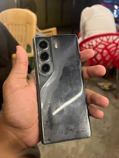 Tecno CAMON 40 Pro