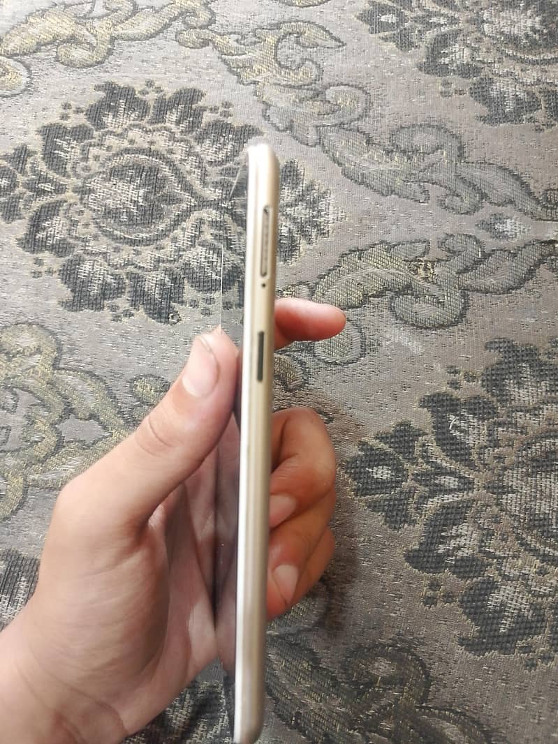 OPPO A71 1