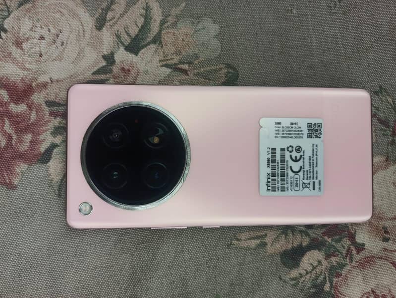 Infinix Zero 40 6