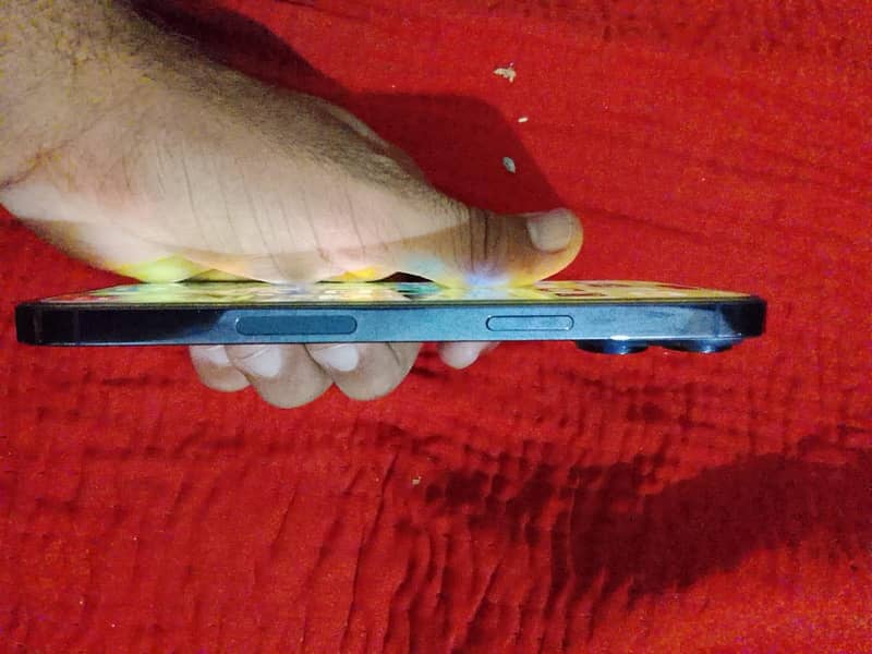 Apple iPhone 14 Pro Max 2