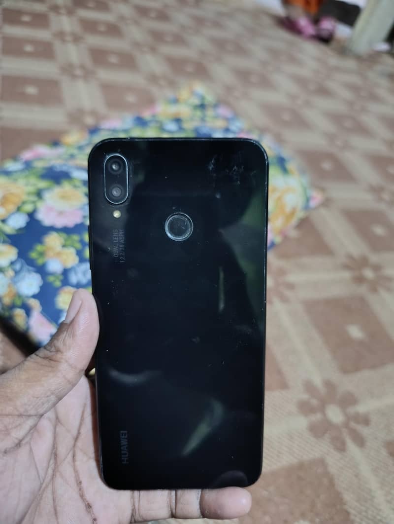 Huawei Nova 3i 1