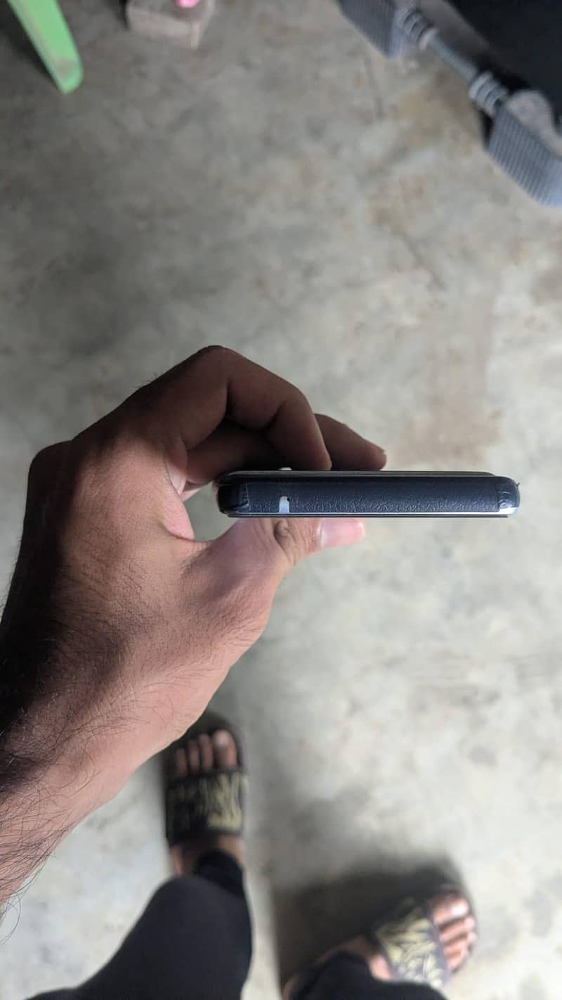 Google Pixel 7a 2