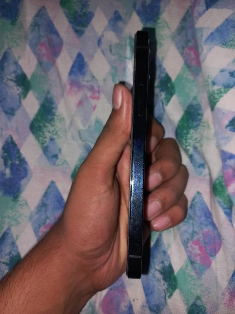 Apple iPhone 12 Pro 6