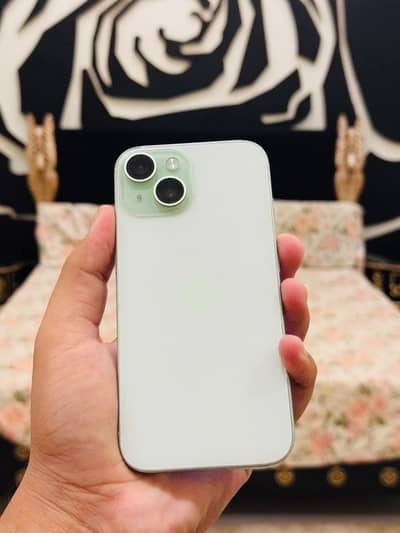 Apple iPhone 15