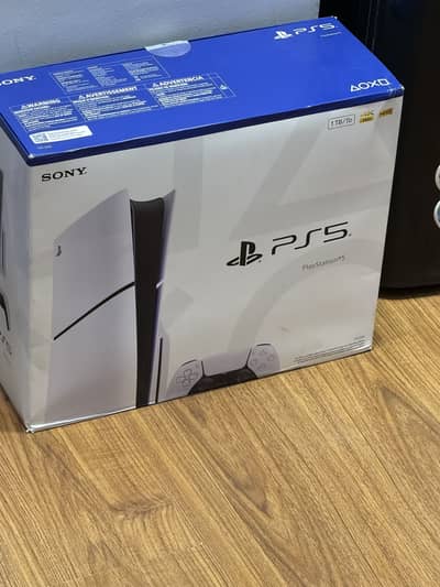 PS5 slim Available