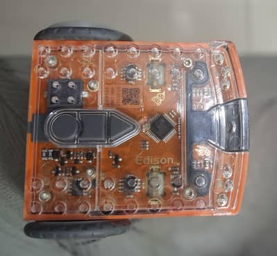 Edison V3 Educational Coding & Robotics Robot – Barely Used
